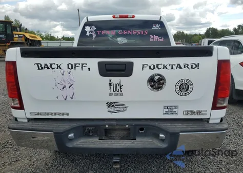 2008 GMC Sierra C1500 z USA, uszkodzony, nr VIN 3GTEC13C58G174579